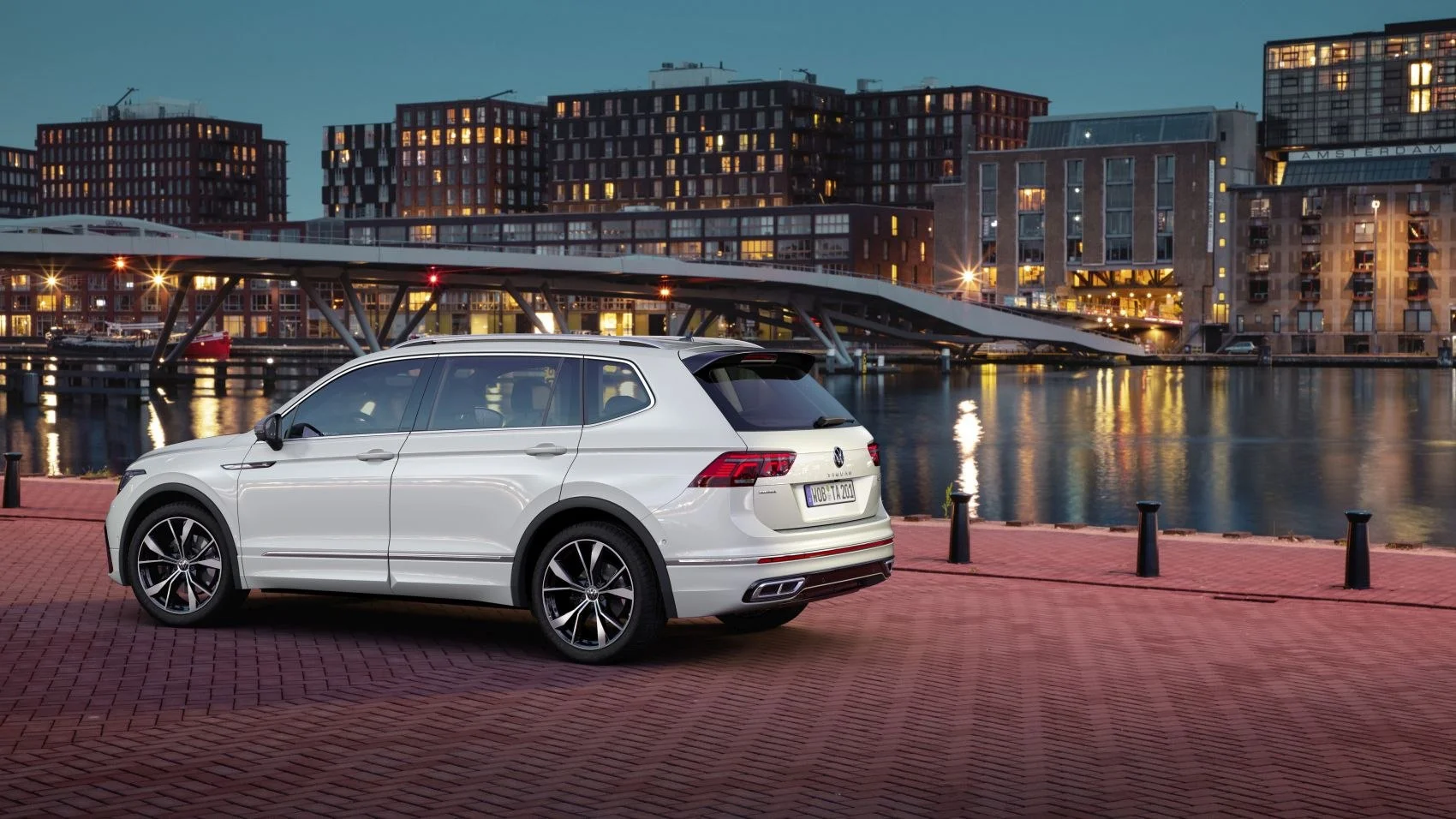 Volkswagen Tiguan 1.4 TSI (150 Hp) DSG2021 - 2024 thumbnail 9