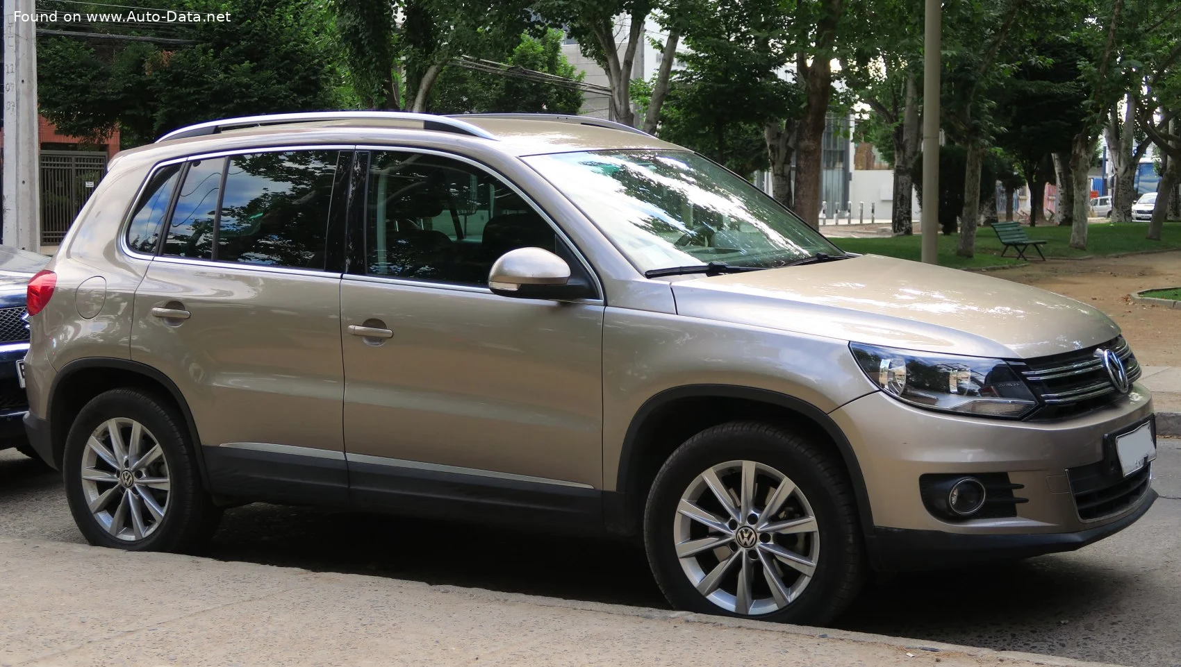 Volkswagen Tiguan 1.4 TSI (160 Hp) 4MOTION2011 - 2015 thumbnail 7
