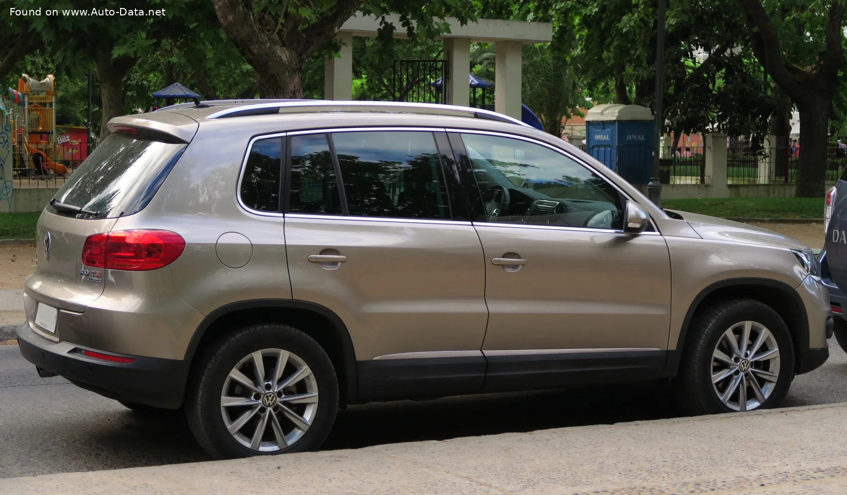 Volkswagen Tiguan 1.4 TSI (160 Hp) 4MOTION2011 - 2015 thumbnail 8
