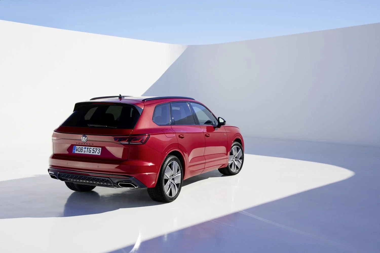 Volkswagen Touareg 3.0 V6 TDI (231 Hp) 4MOTION Tiptronic2023 - thumbnail 7