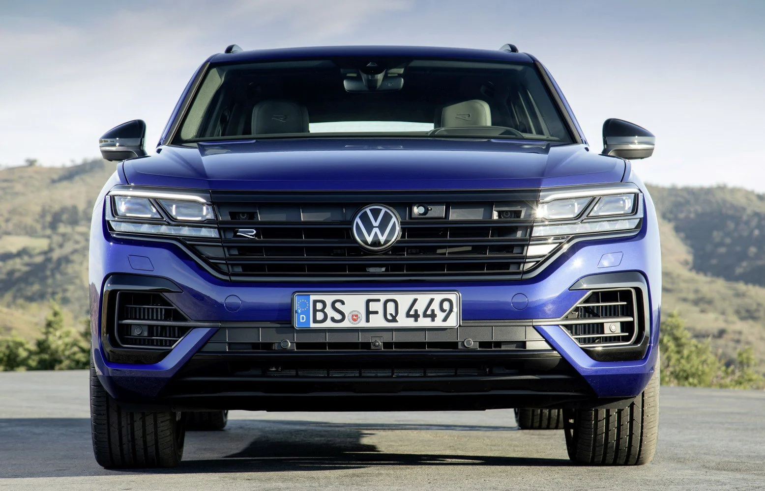 Volkswagen Touareg 2.0 TSI (249 Hp) 4MOTION Tiptronic2018 - 2023 thumbnail 12