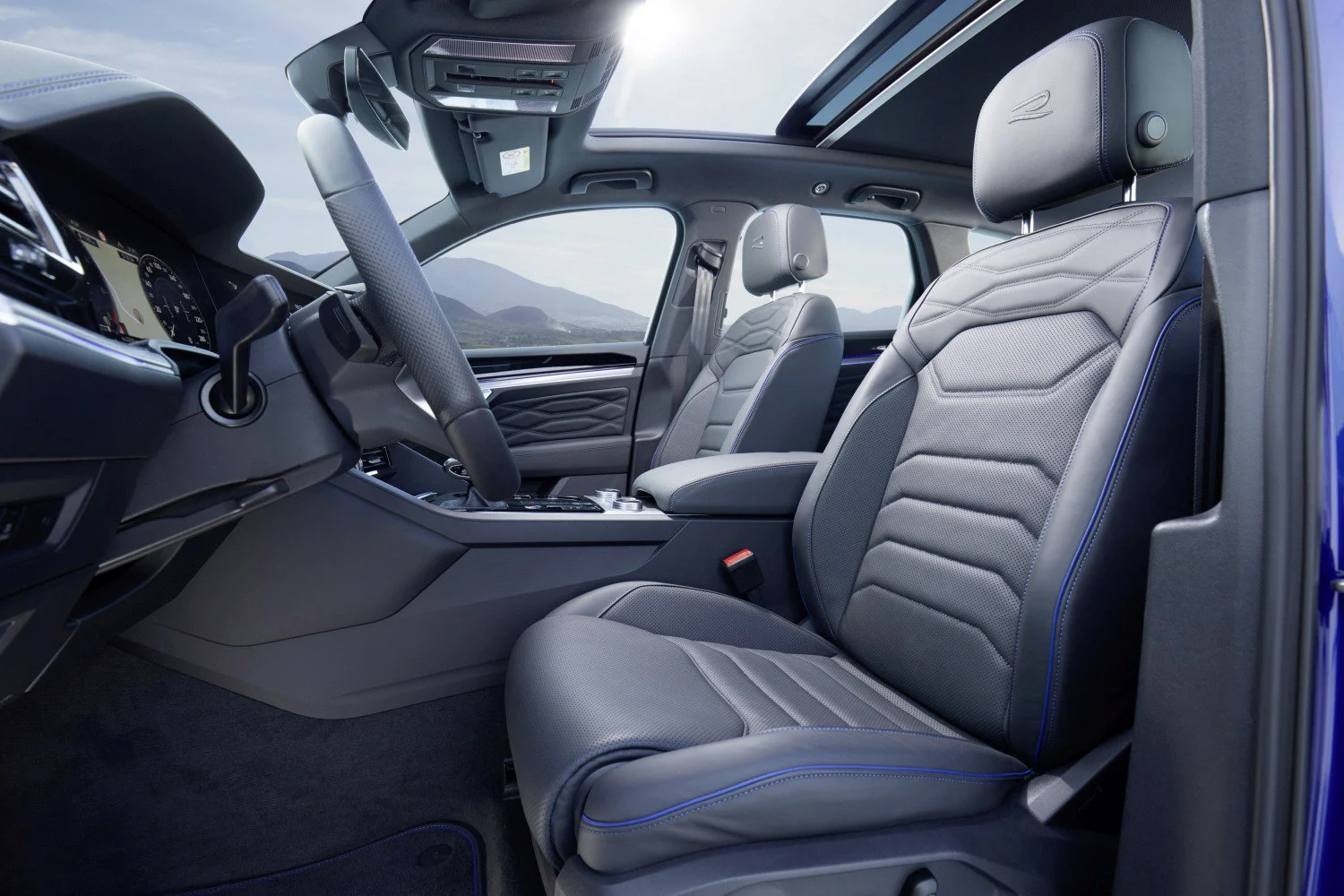 Volkswagen Touareg 2.0 TSI (249 Hp) 4MOTION Tiptronic2018 - 2023 thumbnail 17