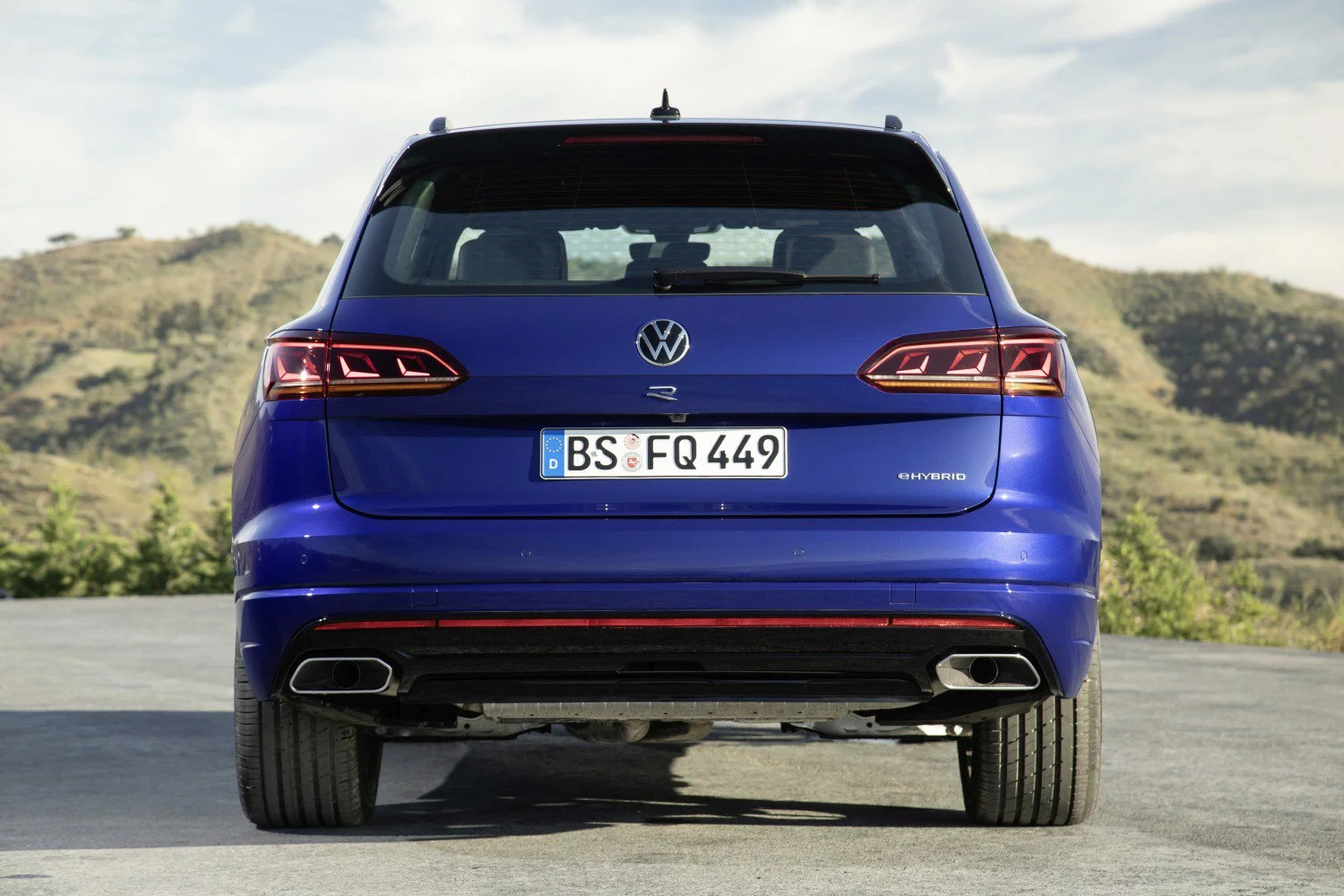 Volkswagen Touareg 2.0 TSI (249 Hp) 4MOTION Tiptronic2018 - 2023 thumbnail 10