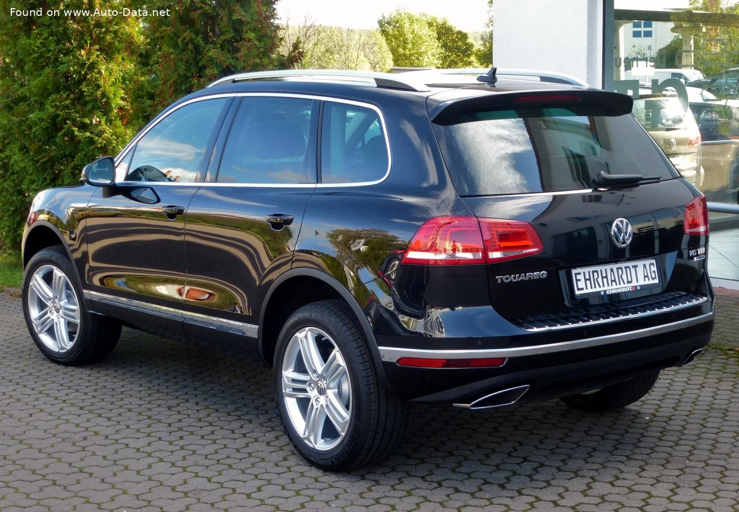 Volkswagen Touareg 3.0 V6 TDI (204 Hp) SCR 4MOTION Automatic2014 - 2018 thumbnail 2