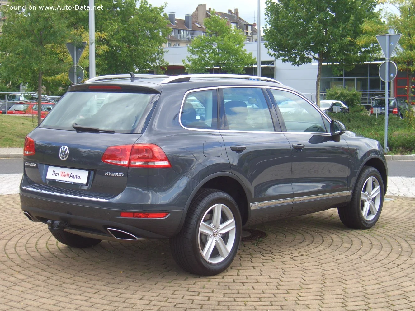 Volkswagen Touareg 3.0 TDI V6 (204 Hp) 4MOTION Automatic2010 - 2014 thumbnail 2