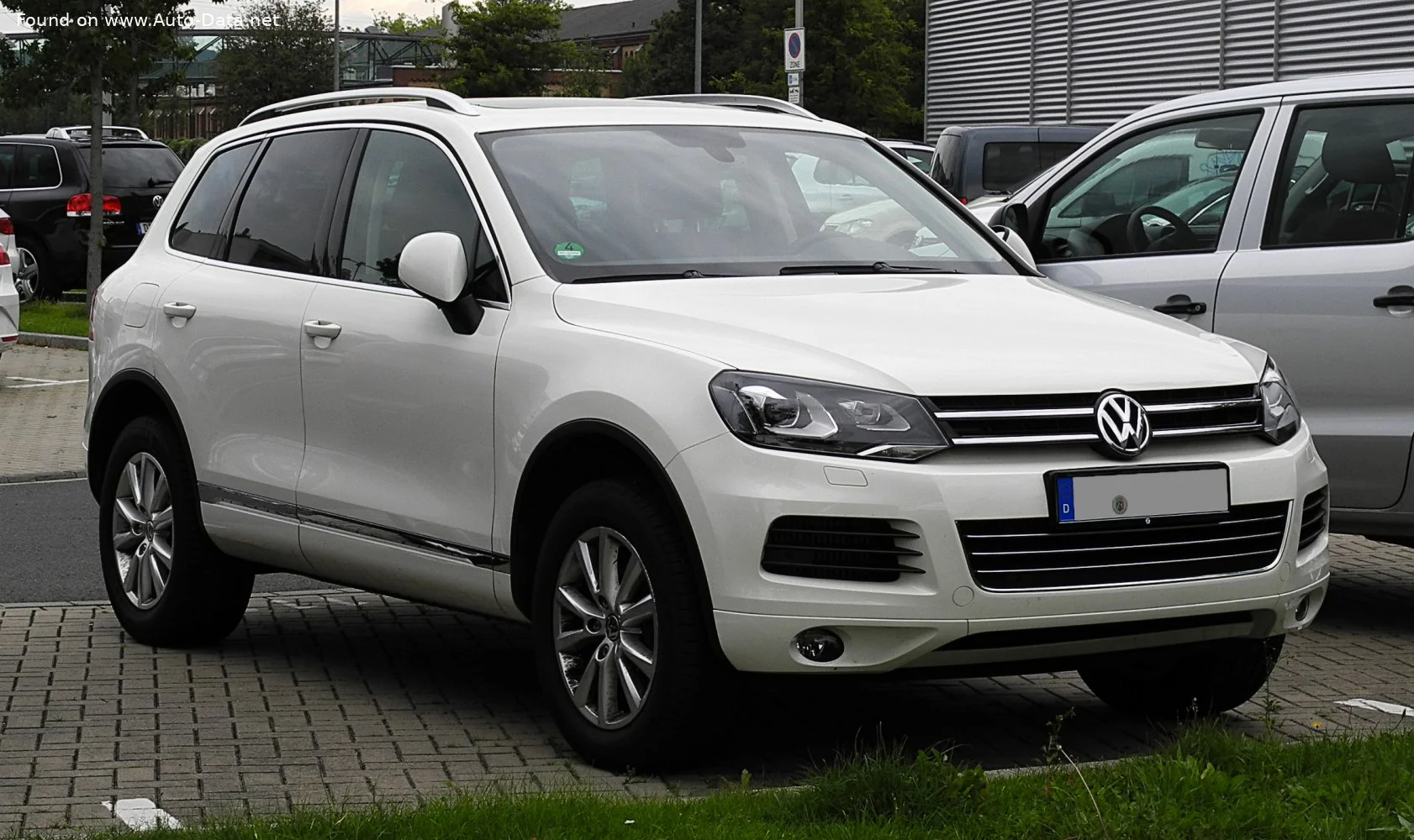 Volkswagen Touareg 3.0 TDI V6 (204 Hp) 4MOTION Automatic2010 - 2014 thumbnail 9