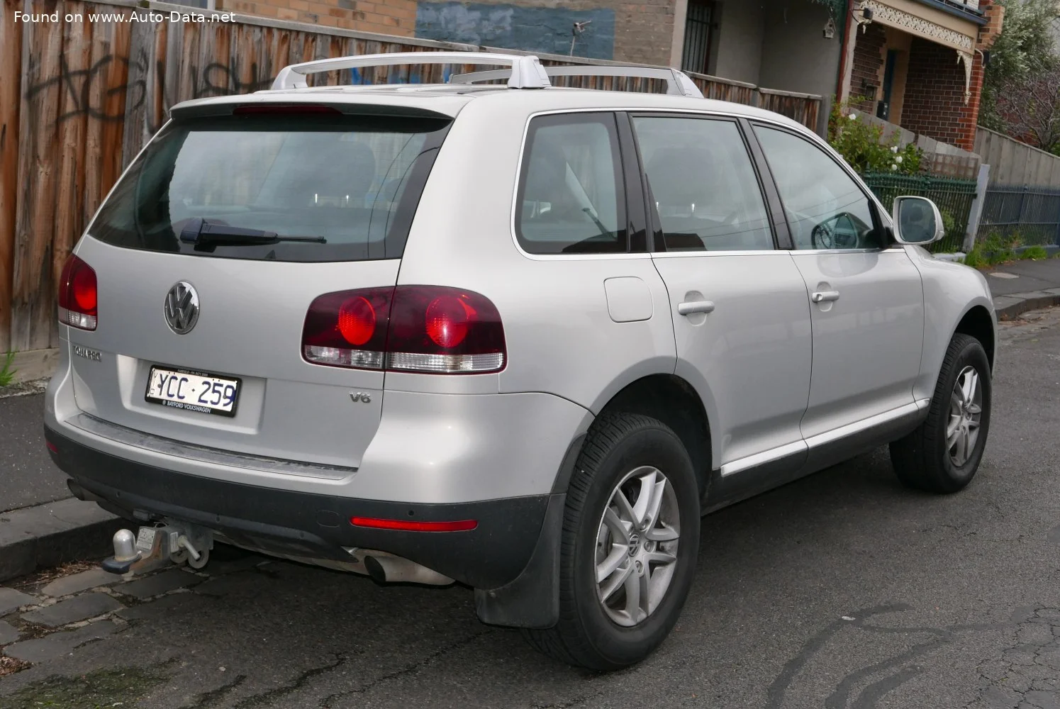 Volkswagen Touareg 2.5 TDI (174 Hp) 4MOTION2006 - 2010 thumbnail 5
