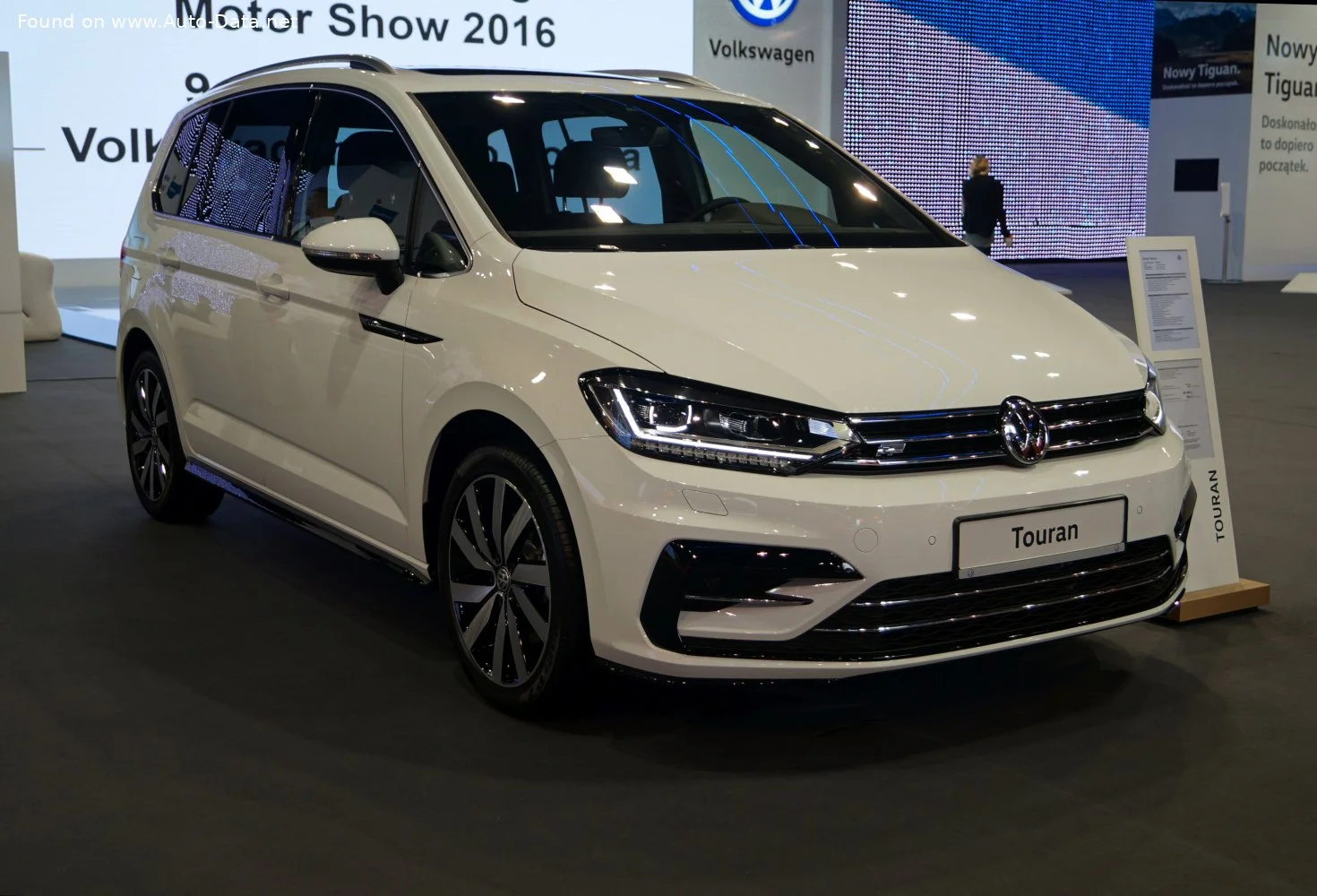 Volkswagen Touran 1.0 TSI (116 Hp)2019 - 2019 thumbnail 13