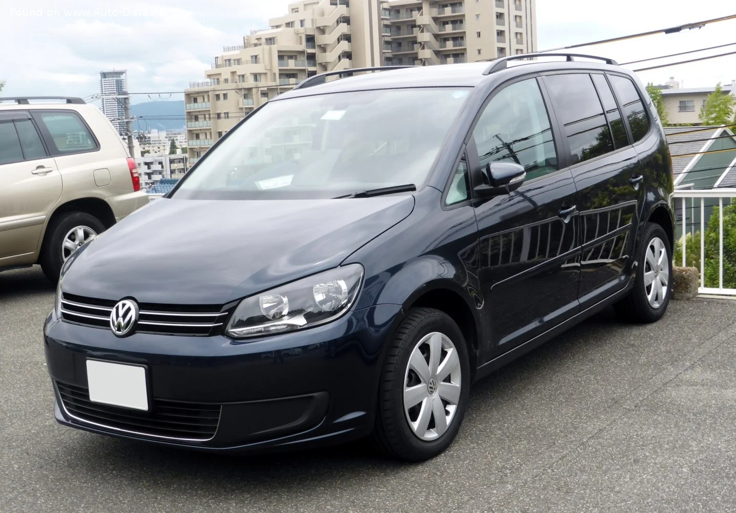 Volkswagen Touran 1.2 TSI (105 Hp)2010 - 2015 thumbnail 9