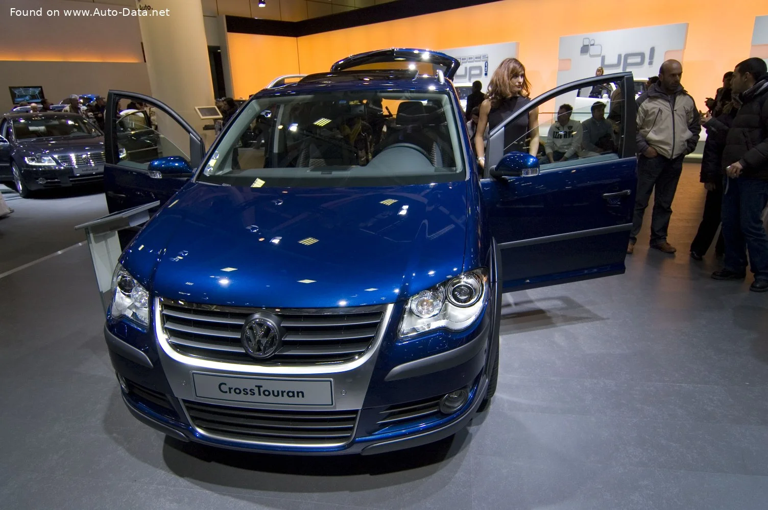 Volkswagen Touran 1.4 TSI (140 Hp)2007 - 2010 thumbnail 4