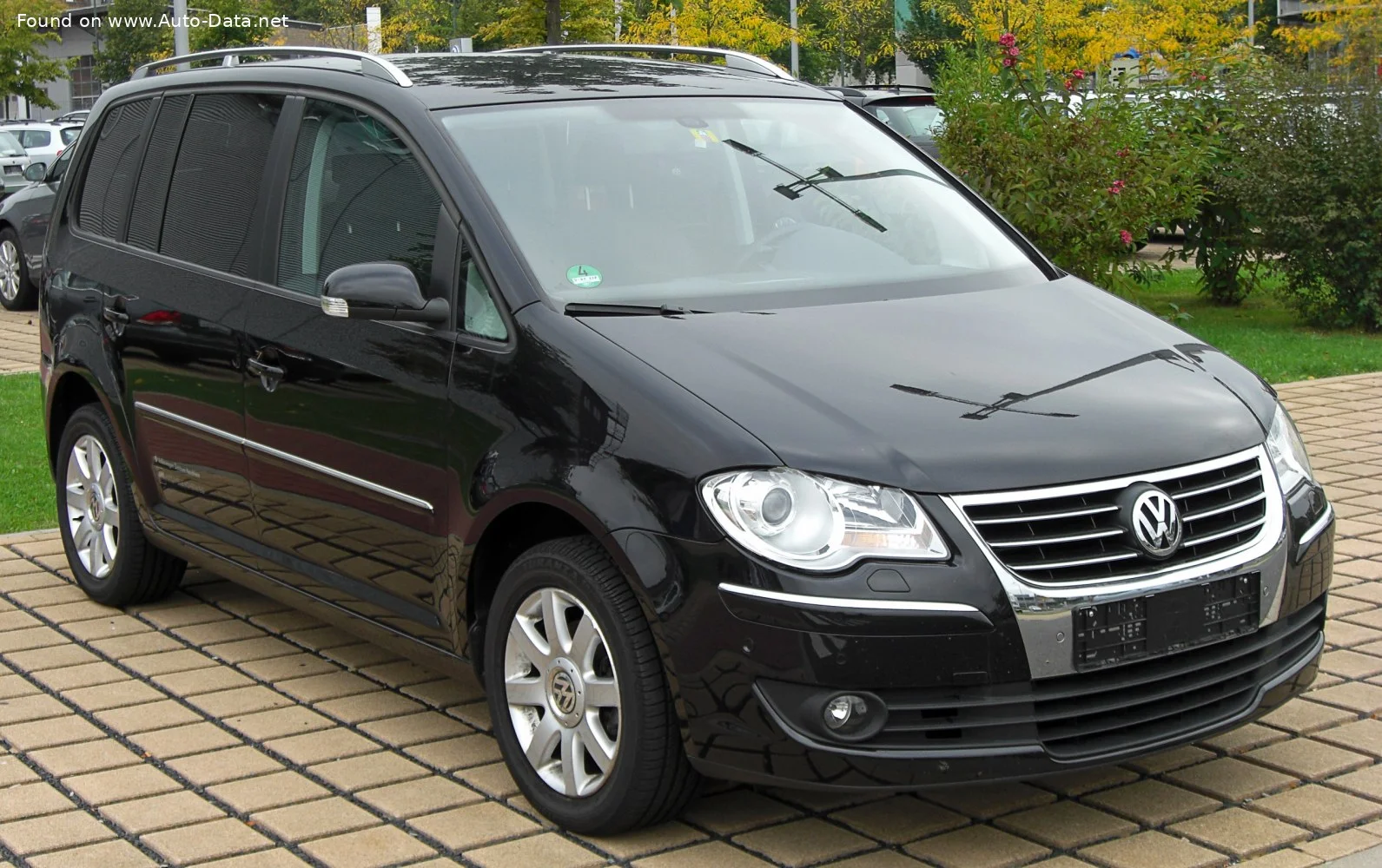 Volkswagen Touran 1.4 TSI (140 Hp)2009 - 2010 thumbnail 4