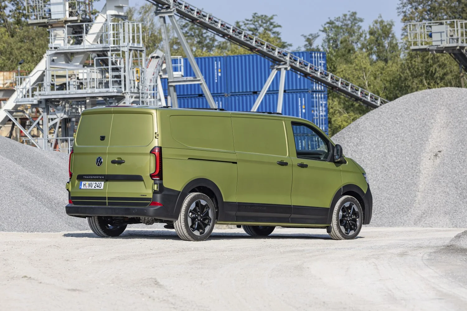 Volkswagen Transporter 2.0 TDI (110 Hp) L1H12024 - thumbnail 4
