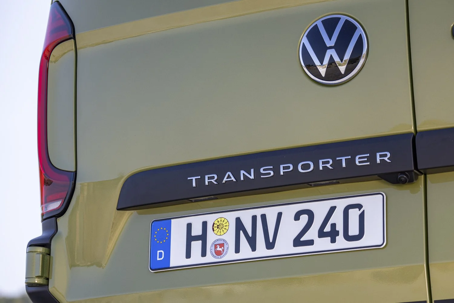Volkswagen Transporter 2.0 TDI (110 Hp) L1H12024 - thumbnail 6