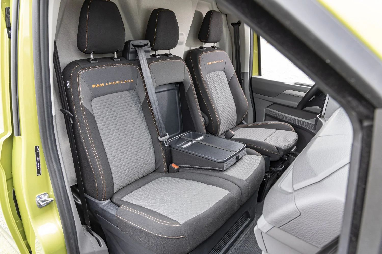 Volkswagen Transporter 2.0 TDI (110 Hp) L1H12024 - thumbnail 10