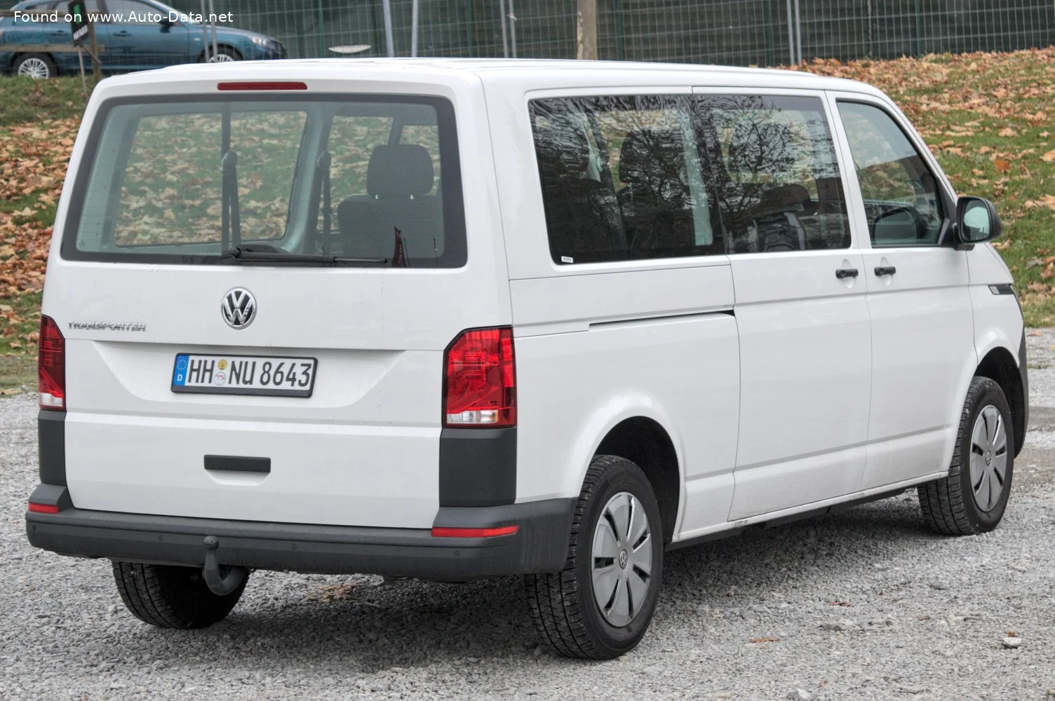 Volkswagen Transporter 2.0 TDI (110 Hp) L1H12019 - 2020 thumbnail 2