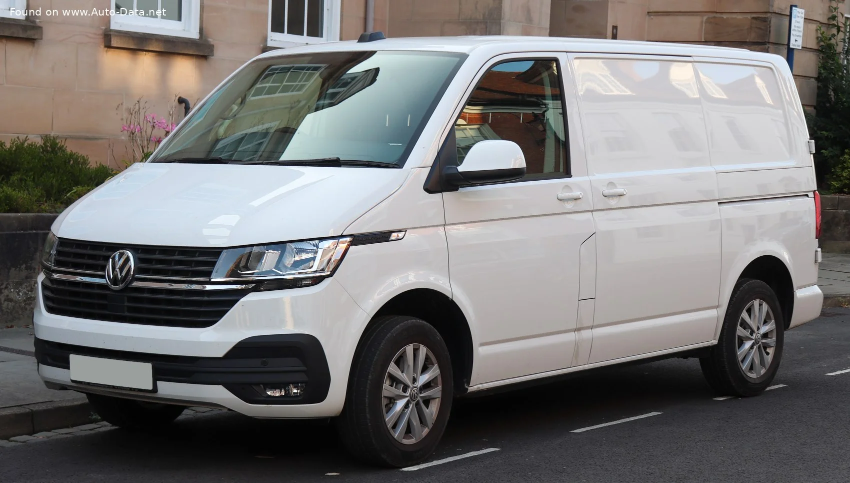 Volkswagen Transporter 2.0 TDI (110 Hp) L1H12019 - 2021 thumbnail 12