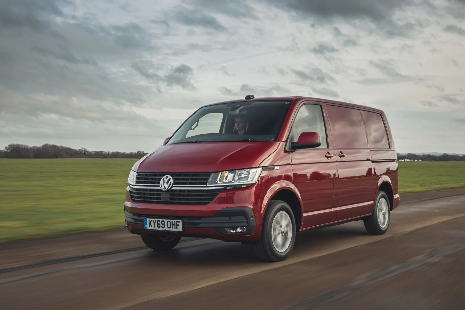 Volkswagen Transporter 2.0 TDI (110 Hp) L1H12019 - 2021 thumbnail 5