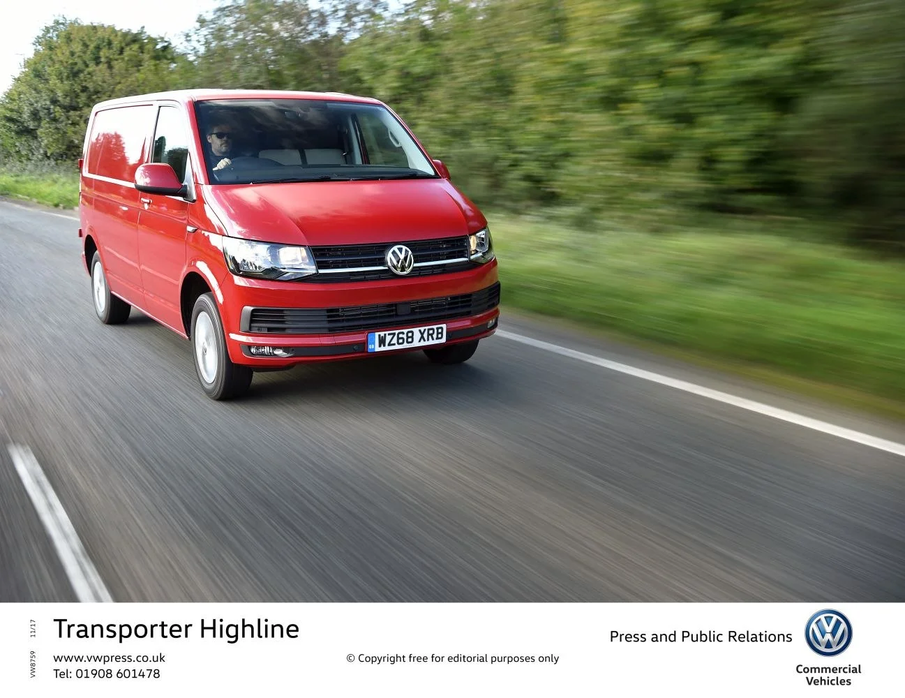 Volkswagen Transporter 2.0 TDI (102 Hp) BlueMotion L1H12018 - 2019 thumbnail 2