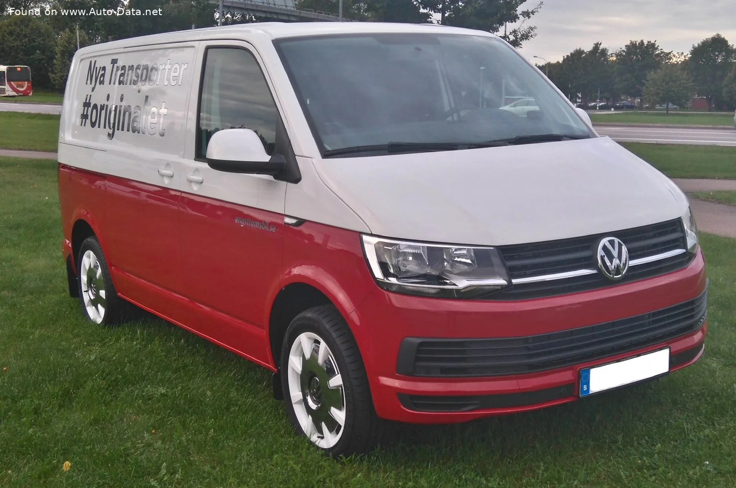 Volkswagen Transporter 2.0 TDI (102 Hp) BlueMotion L1H12018 - 2019 thumbnail 17