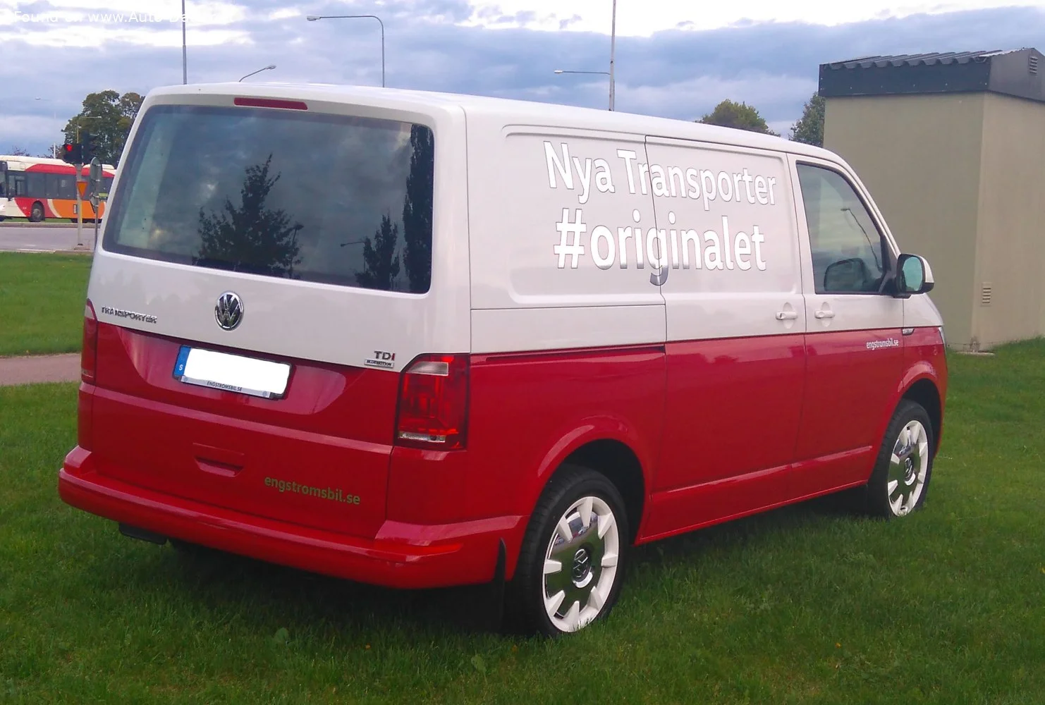 Volkswagen Transporter 2.0 TDI (102 Hp) BlueMotion L1H12018 - 2019 thumbnail 18