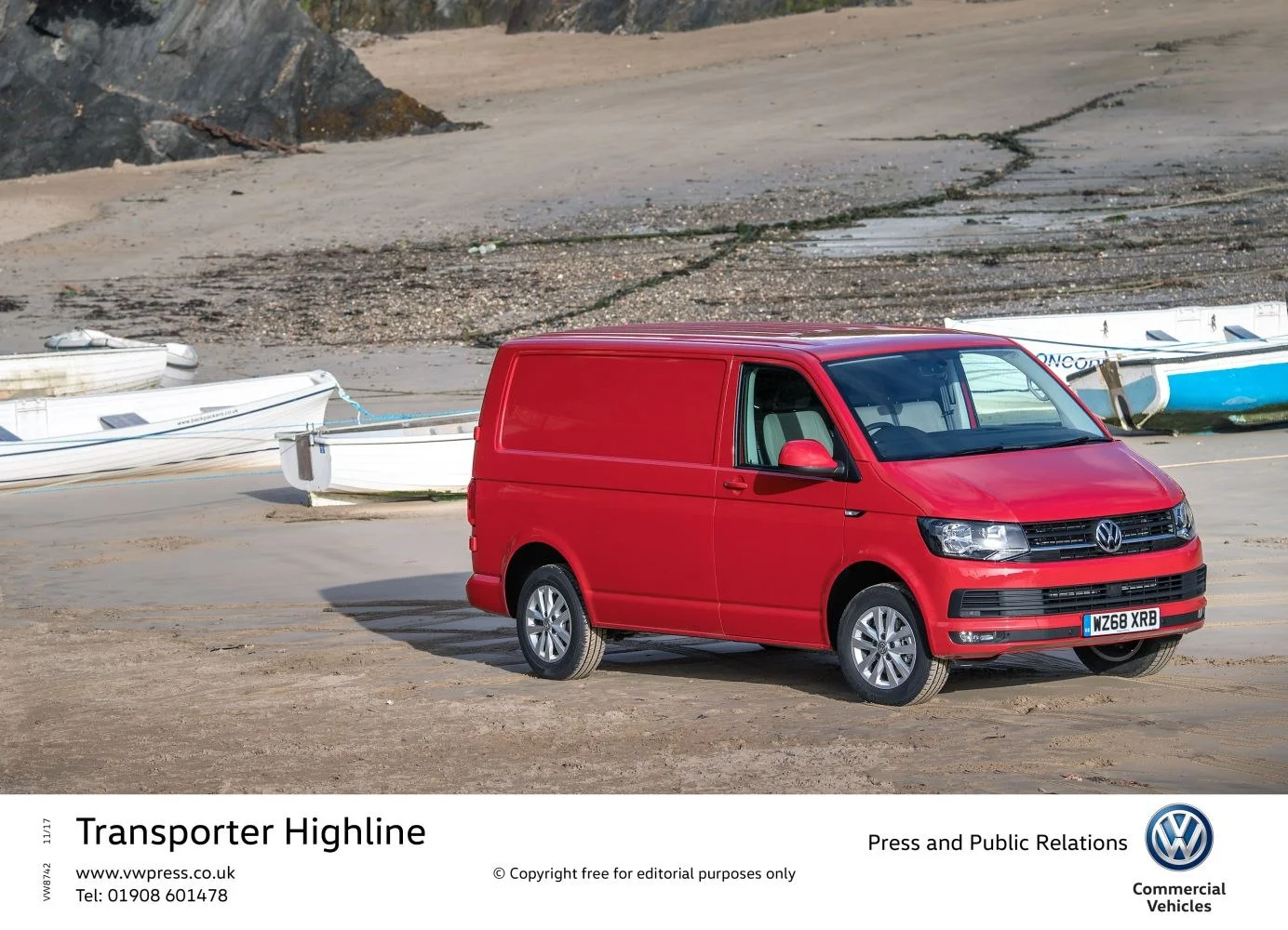 Volkswagen Transporter 2.0 TDI (102 Hp) BlueMotion L1H12018 - 2019 thumbnail 4