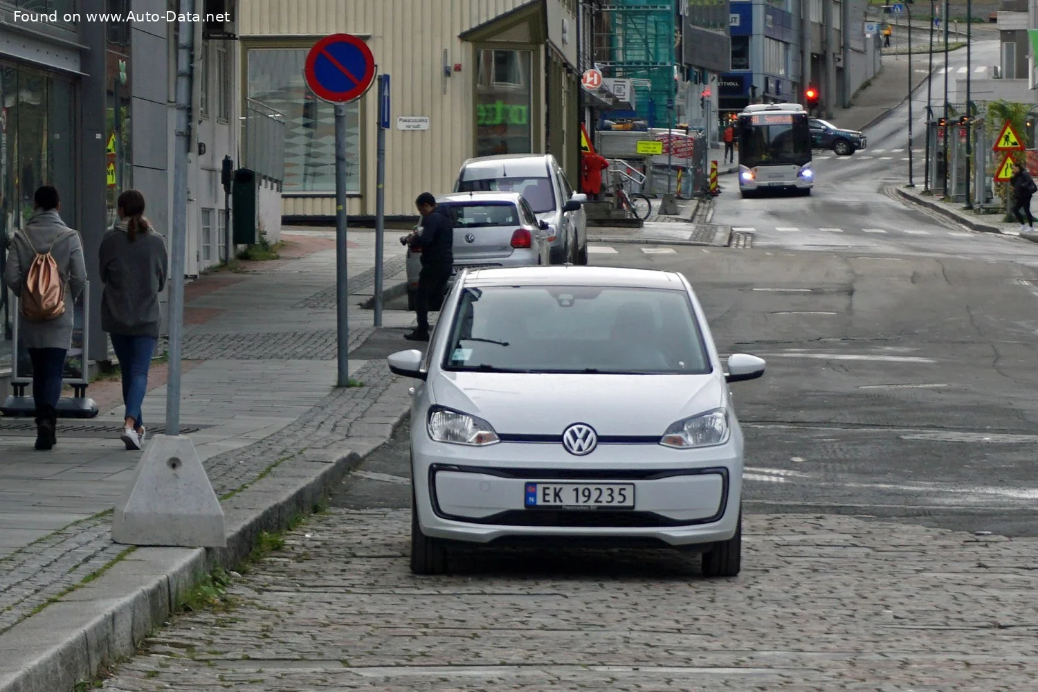 Volkswagen Up! 18.7 kWh (82 Hp)2016 - 2019 thumbnail 7