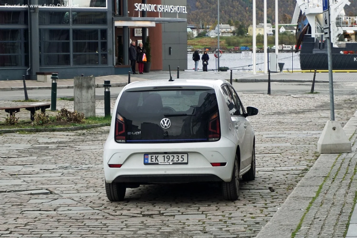 Volkswagen Up! 18.7 kWh (82 Hp)2016 - 2019 thumbnail 8
