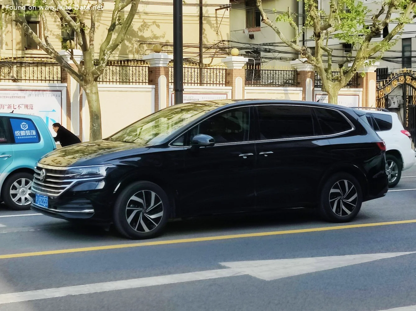Volkswagen Viloran 330 TSI (186 Hp) DSG2020 - thumbnail 8