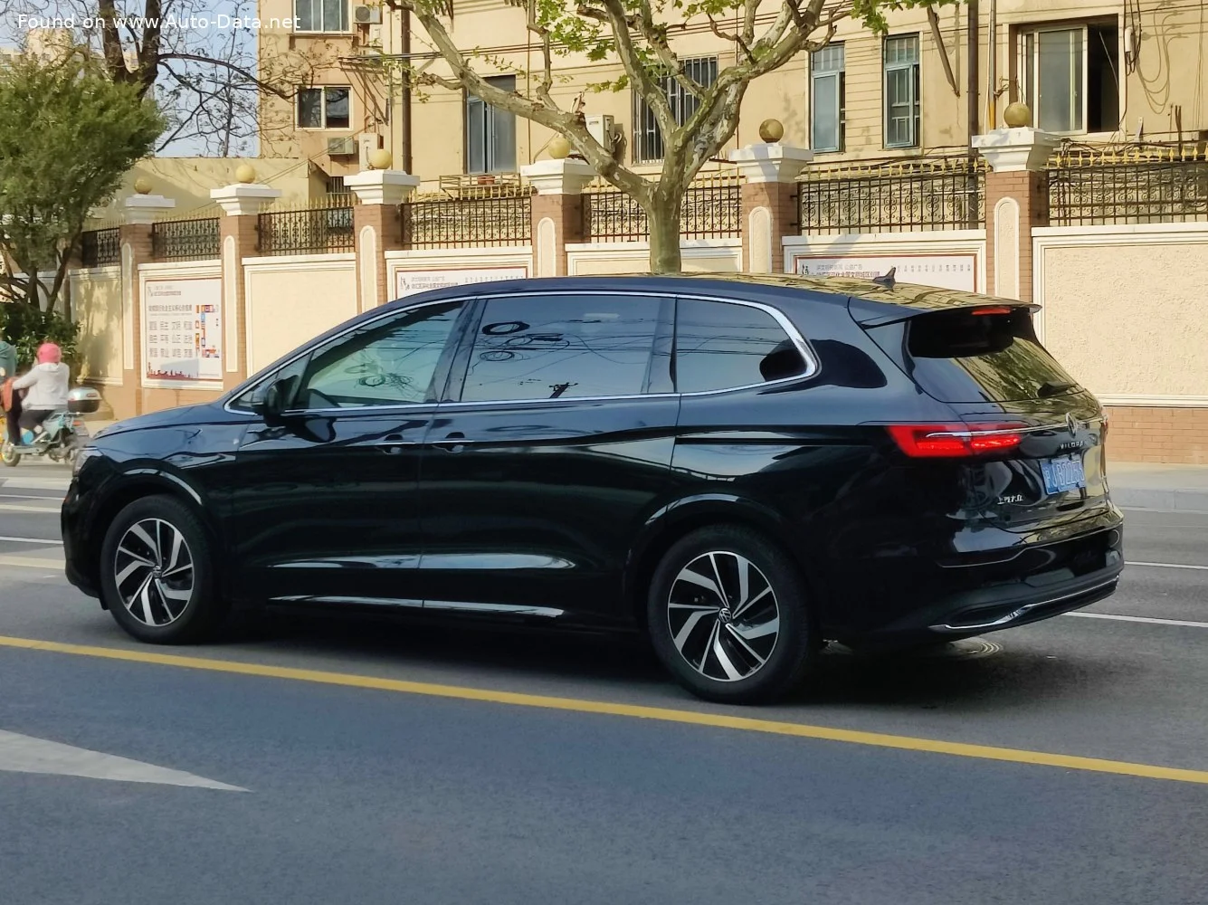 Volkswagen Viloran 330 TSI (186 Hp) DSG2020 - thumbnail 9