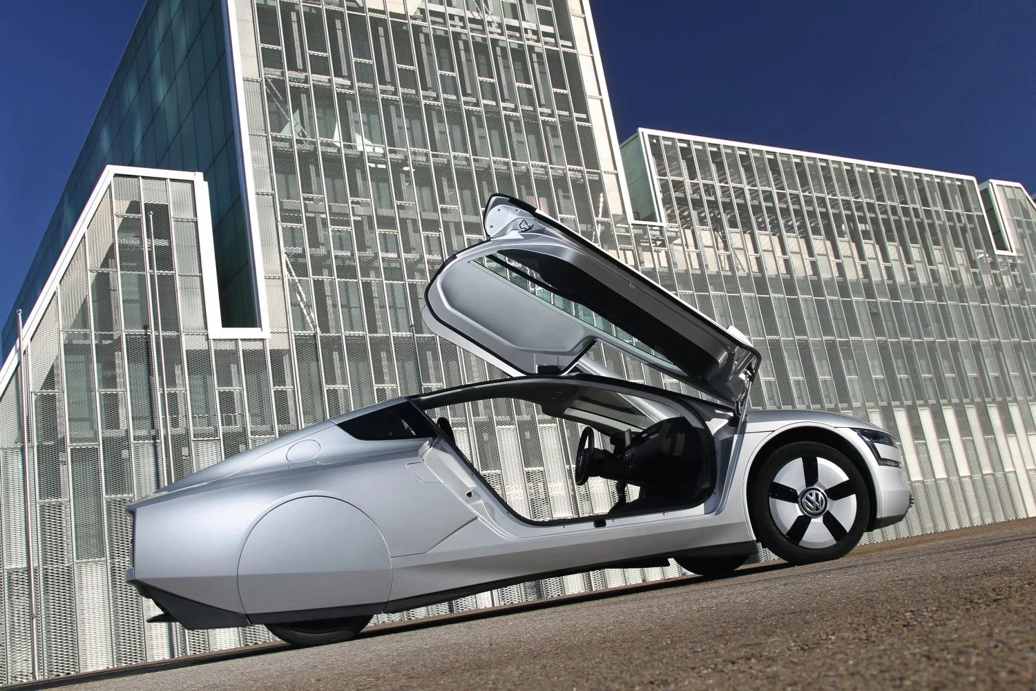 Volkswagen XL1 0.8 TDI (69 Hp) Plug-in Hybrid DSG2014 - 2016 thumbnail 13