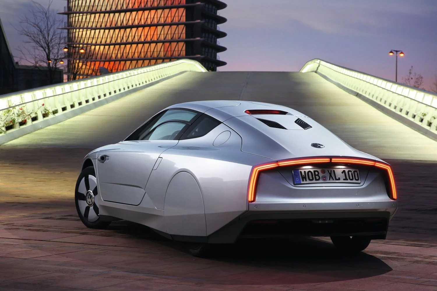 Volkswagen XL1 0.8 TDI (69 Hp) Plug-in Hybrid DSG2014 - 2016 thumbnail 16