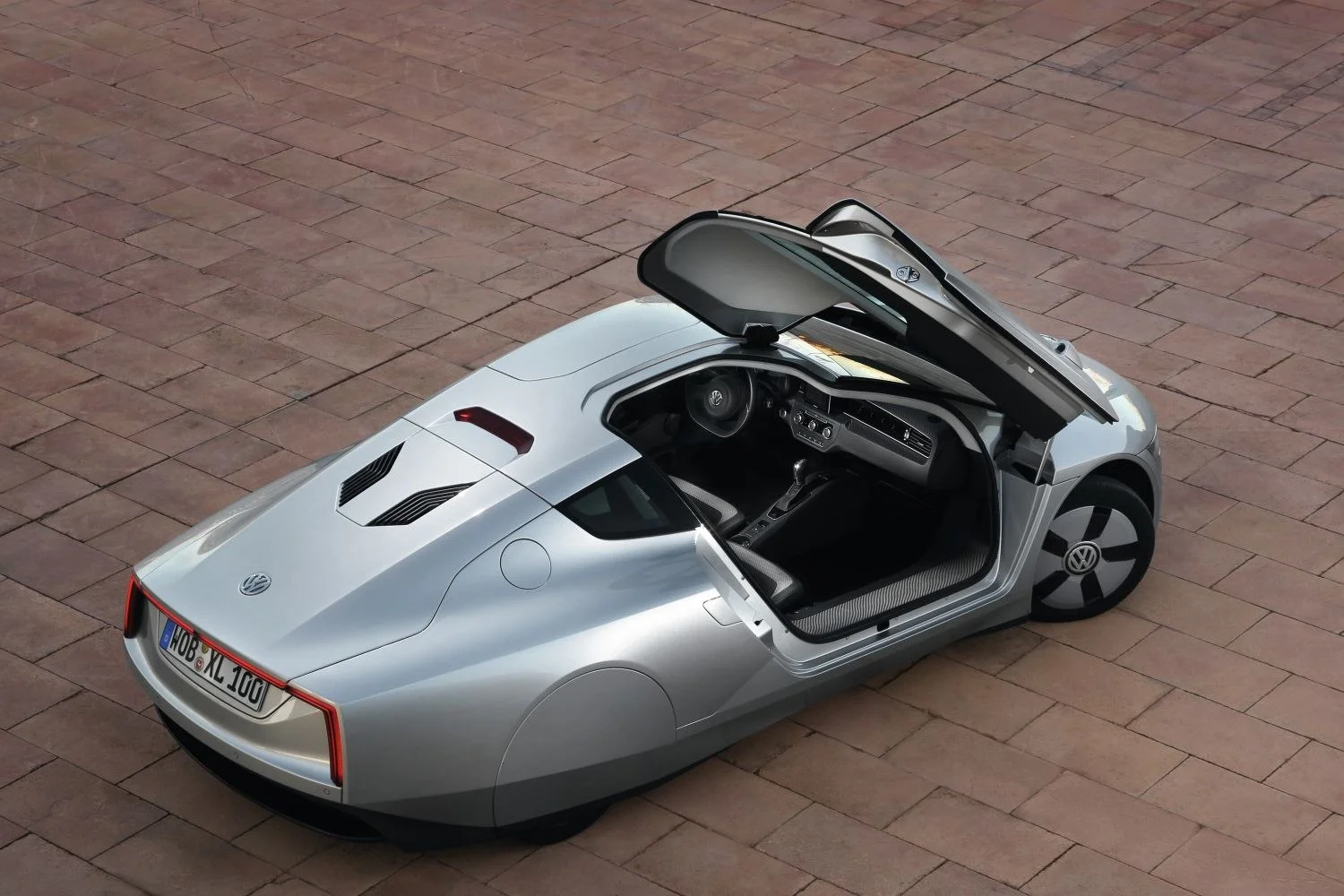 Volkswagen XL1 0.8 TDI (69 Hp) Plug-in Hybrid DSG2014 - 2016 thumbnail 18