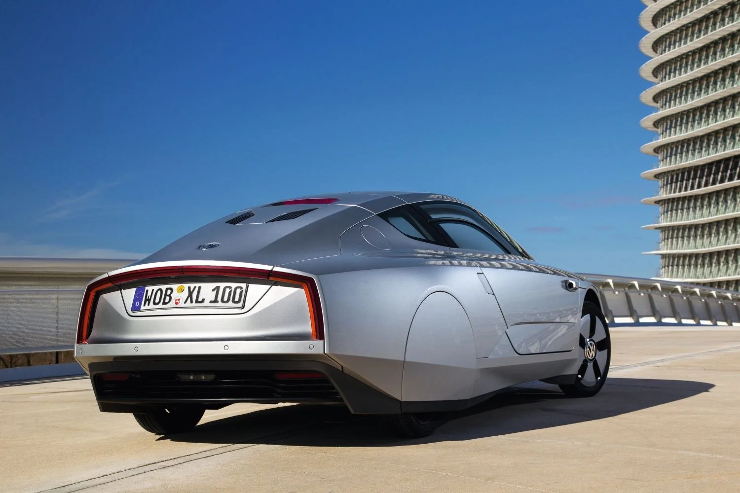 Volkswagen XL1 0.8 TDI (69 Hp) Plug-in Hybrid DSG2014 - 2016 thumbnail 8