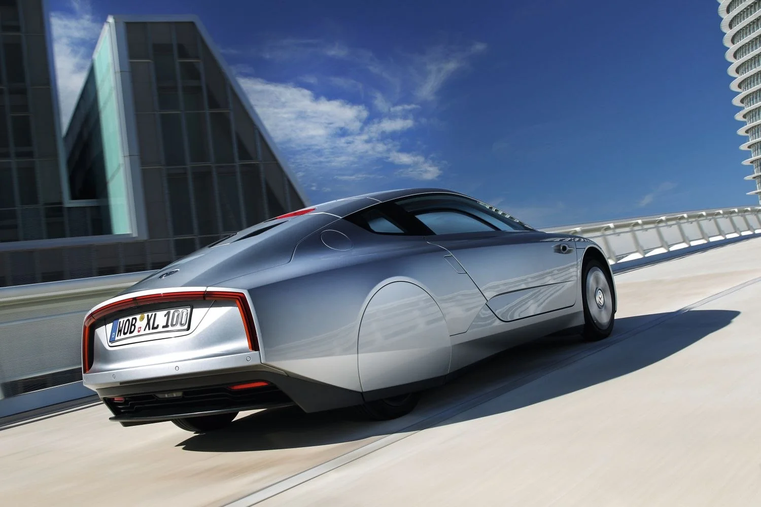 Volkswagen XL1 0.8 TDI (69 Hp) Plug-in Hybrid DSG2014 - 2016 thumbnail 9