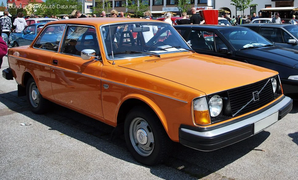 Volvo 240 2.0 (103 Hp)1984 - 1985 thumbnail 6