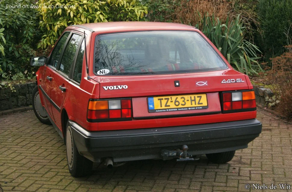 Volvo 440 K 1.6 i (82 Hp)1987 - 1993 thumbnail 2