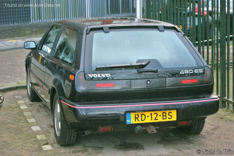 Volvo 480 E 1.7 (102 Hp)1989 - 1990 thumbnail 4