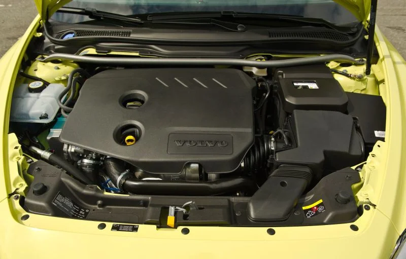 Volvo C30 1.6 16V (100 Hp)2010 - 2013 thumbnail 10