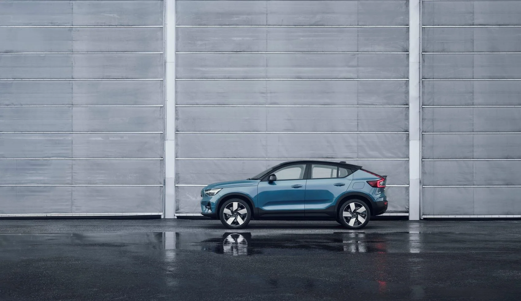 Volvo C40 69 kWh (231 Hp) Single Motor2022 - 2022 thumbnail 6