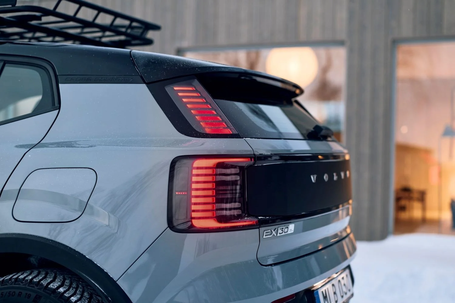 Volvo EX30 69 kWh (428 Hp) AWD Twin Motor Performance2025 - thumbnail 18