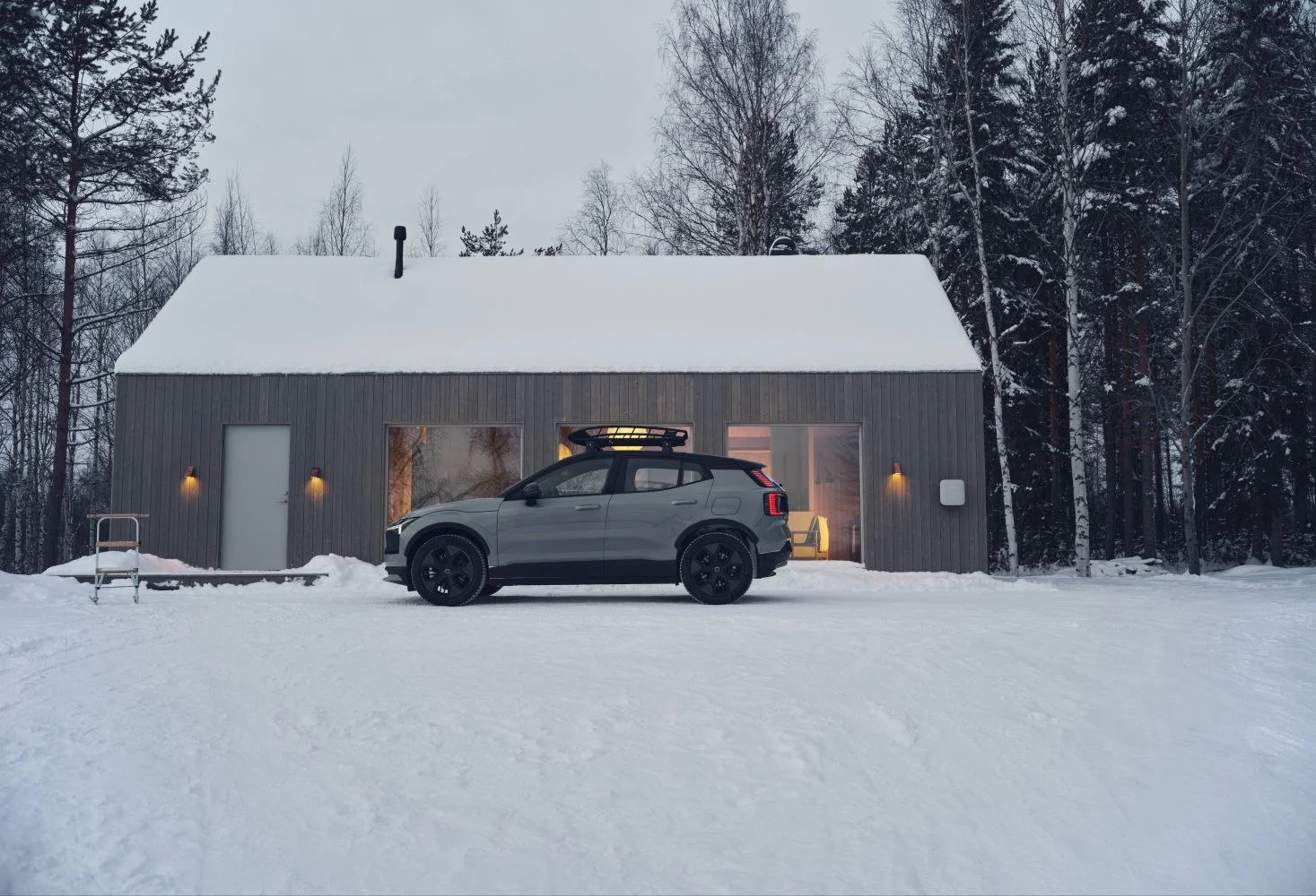 Volvo EX30 69 kWh (428 Hp) AWD Twin Motor Performance2025 - thumbnail 5