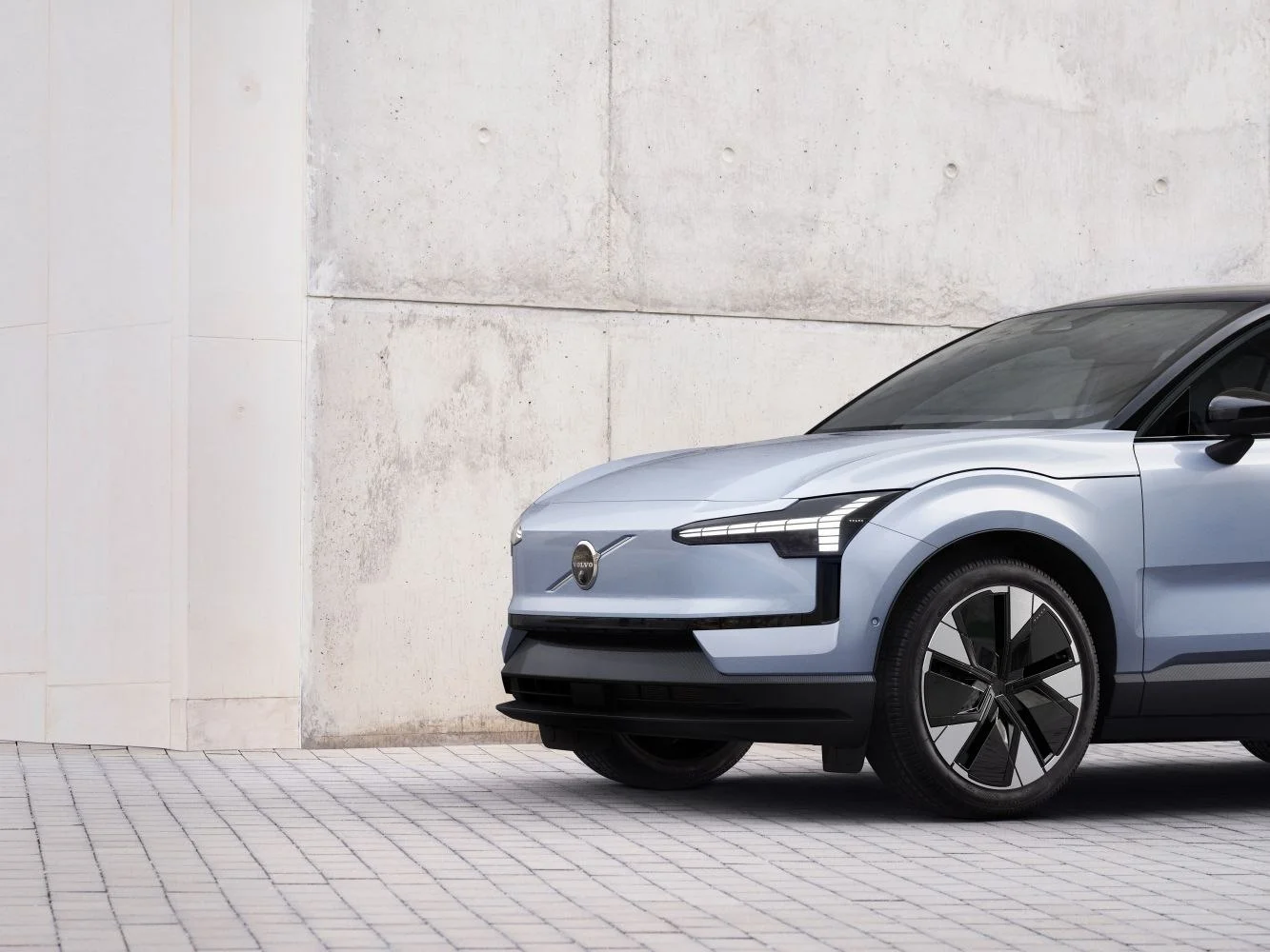 Volvo EX30 51 kWh (272 Hp) Single Motor2023 - thumbnail 6