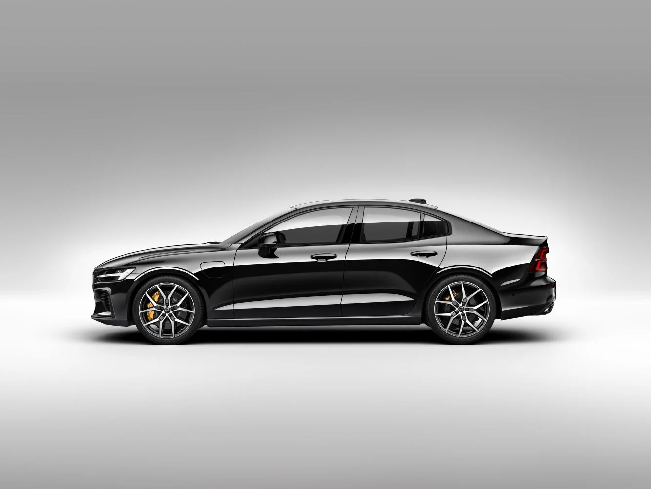 Volvo S60 2.0 B3 (163 Hp) Mild Hybrid Automatic2020 - 2022 thumbnail 2