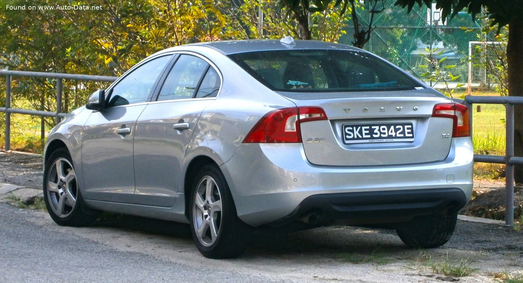 Volvo S60 1.6 Drive (115 Hp)2010 - 2013 thumbnail 5