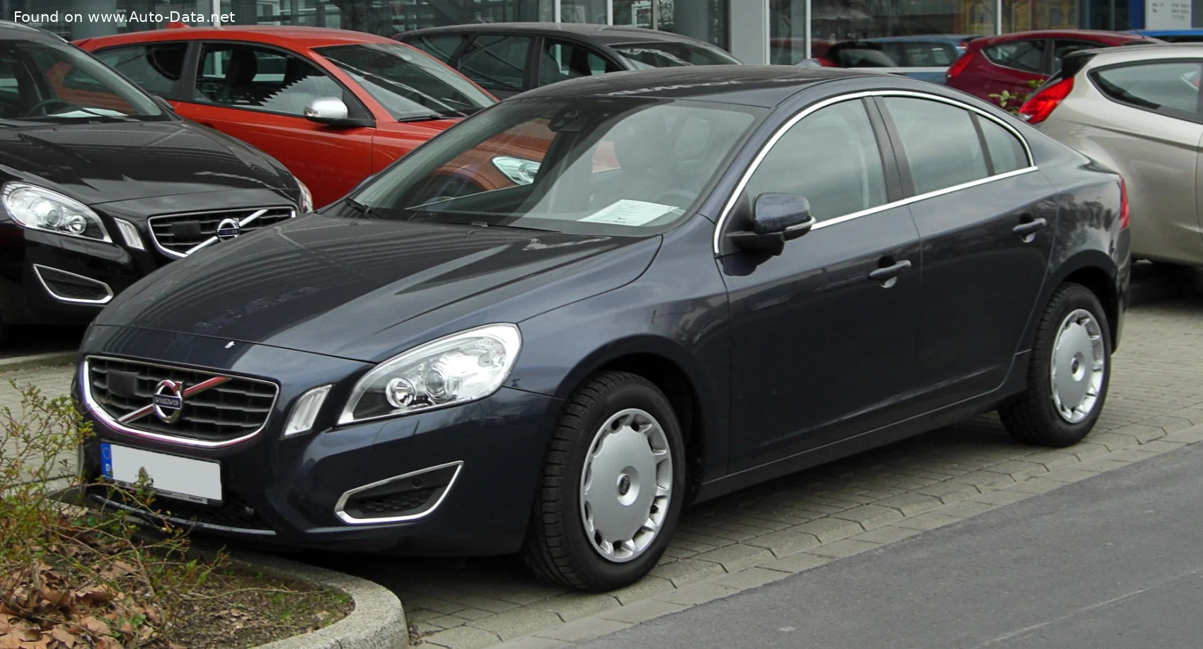 Volvo S60 1.6 Drive (115 Hp)2010 - 2013 thumbnail 6