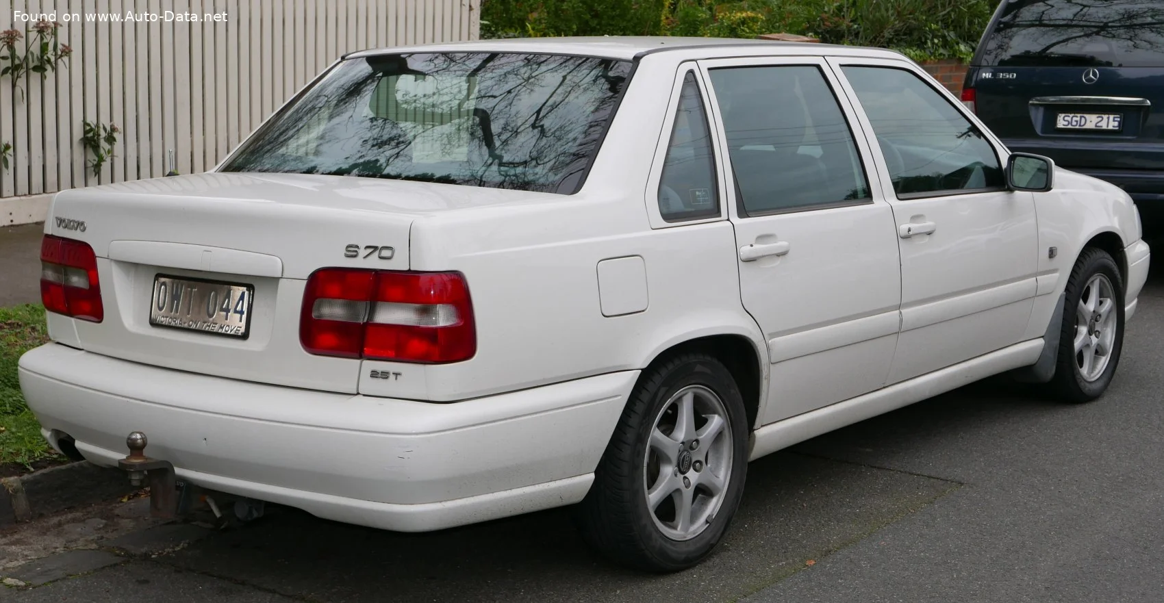Volvo S70 2.0 (126 Hp)1996 - 2000 thumbnail 5