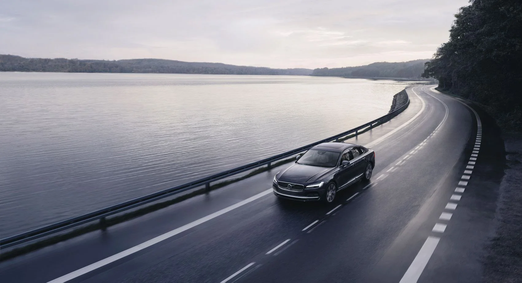 Volvo S90 2.0 B4 (197 Hp) Mild Hybrid Automatic2020 - thumbnail 3