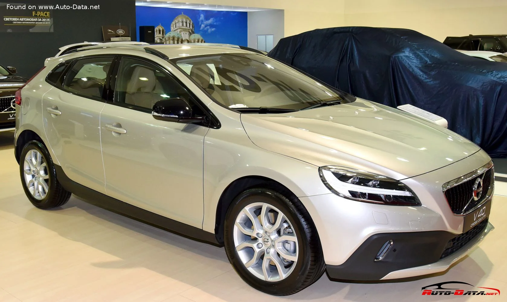 Volvo V40 1.5 T3 (152 Hp) Automatic2018 - 2020 thumbnail 11