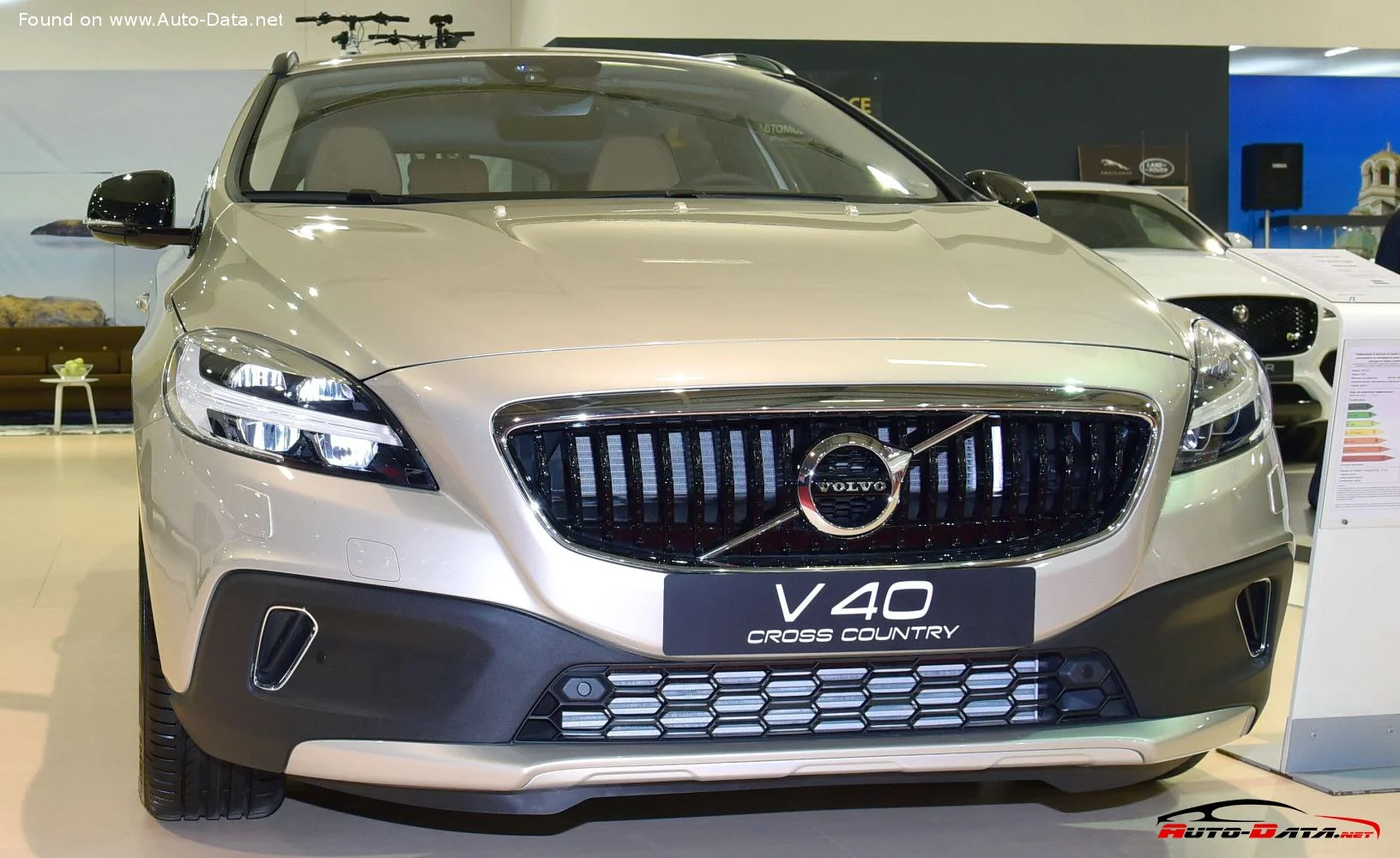 Volvo V40 1.5 T3 (152 Hp) Automatic2018 - 2020 thumbnail 13