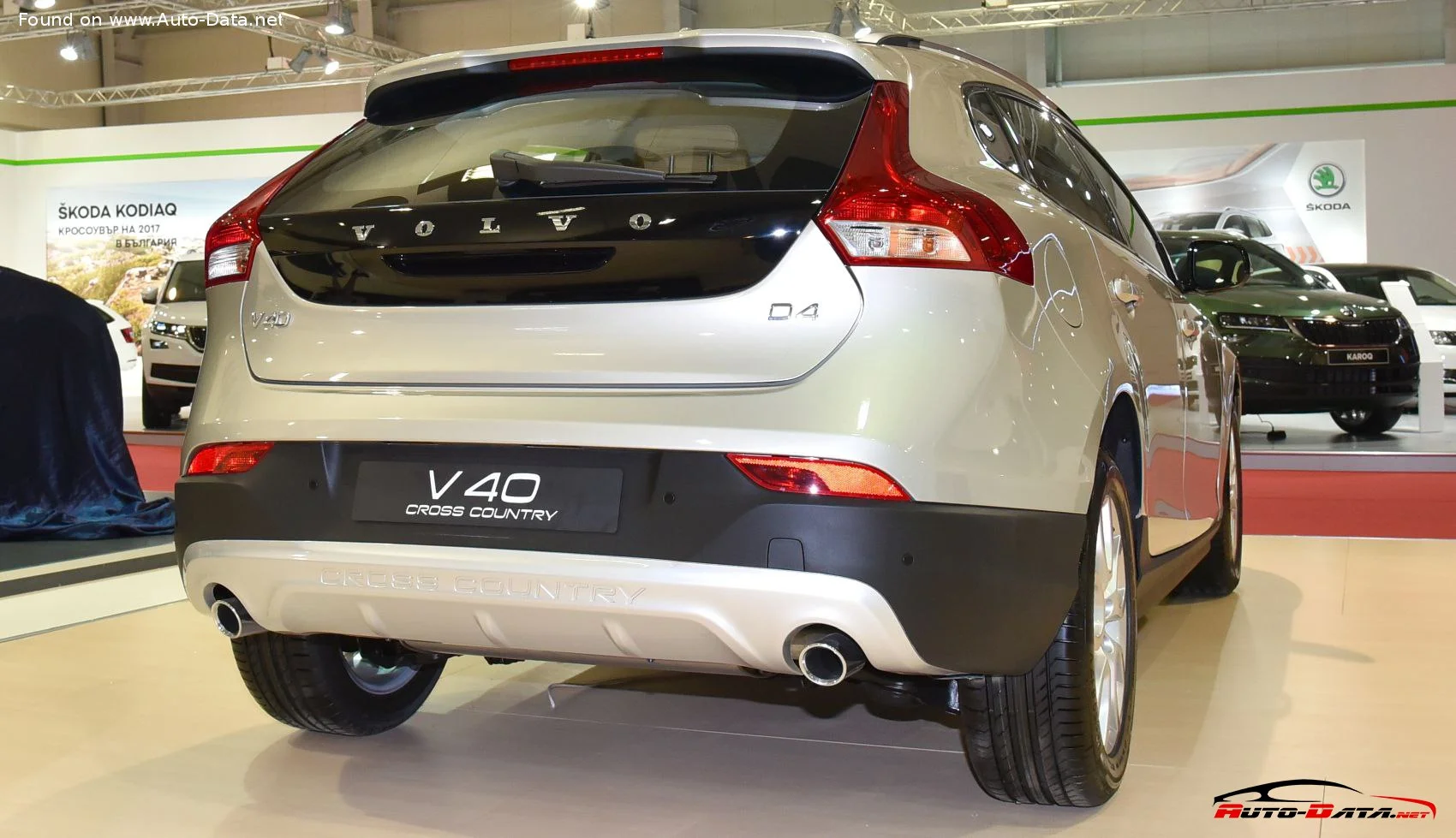 Volvo V40 1.5 T3 (152 Hp) Automatic2018 - 2020 thumbnail 15